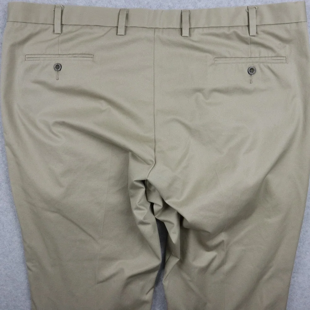 Dockers Pants Mens 46x30 D3 Classic Fit Signature Khaki Straight Leg Pleated Tan